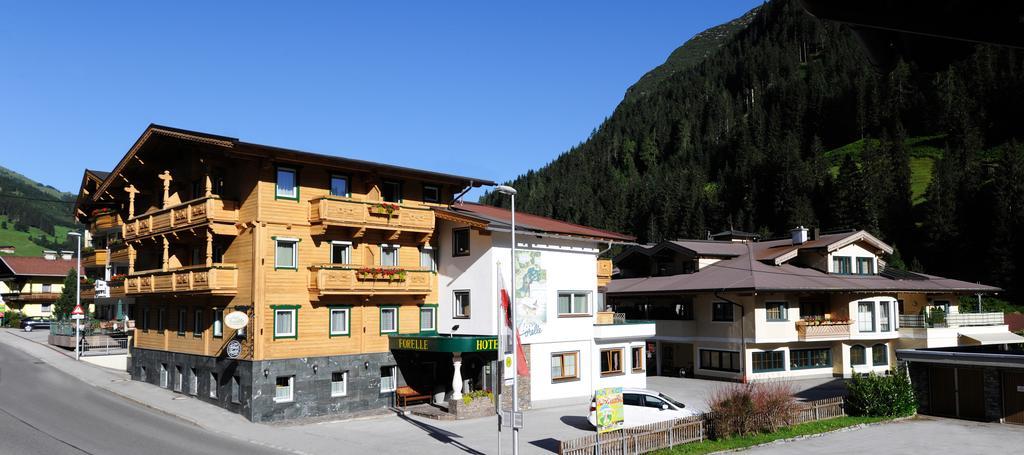 Hotel Garni Forelle Tux Kültér fotó