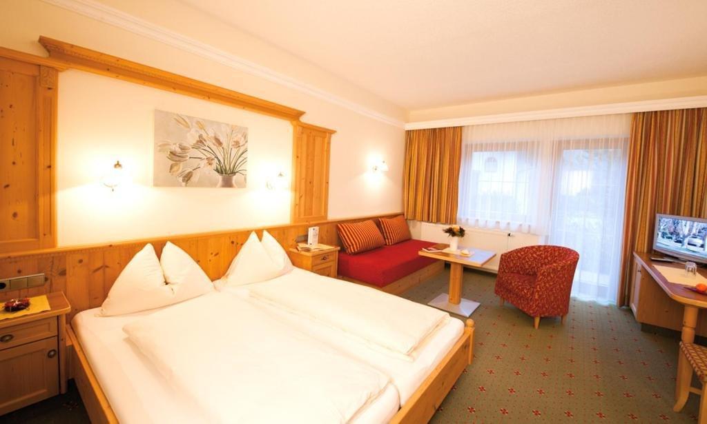 Hotel Garni Forelle Tux Kültér fotó